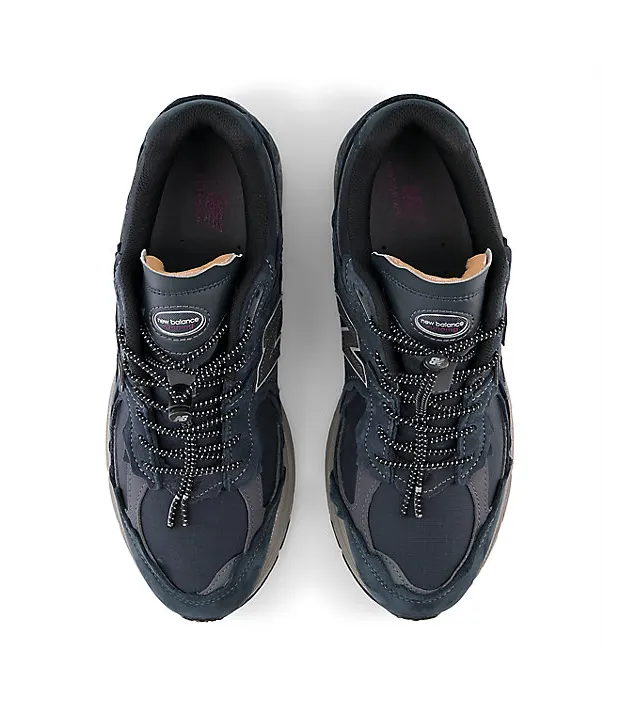 new-balance-2002r M2002RDO