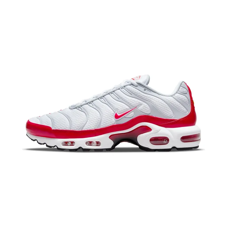Nike Air Max Plus “White / Pure Platinum / Black / University Red” (DM8332-100)