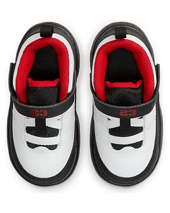 air-jordan-max-aura DA8023-161
