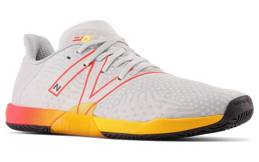 new-balance-sneaker MXMTRRR1