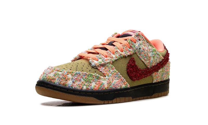 Nike Dunk Low “Green Curry” (IB2263-300)