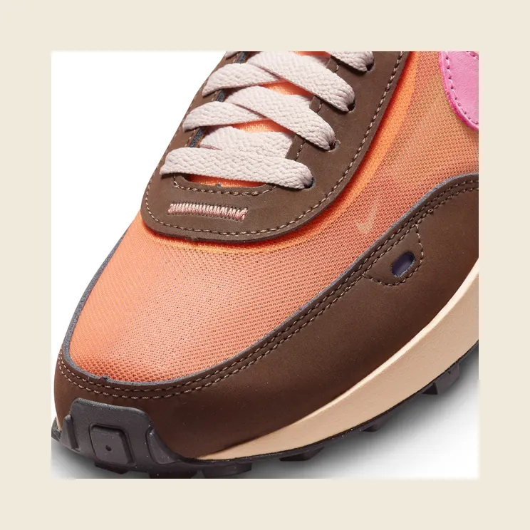 nike-waffle-one DM8114-800