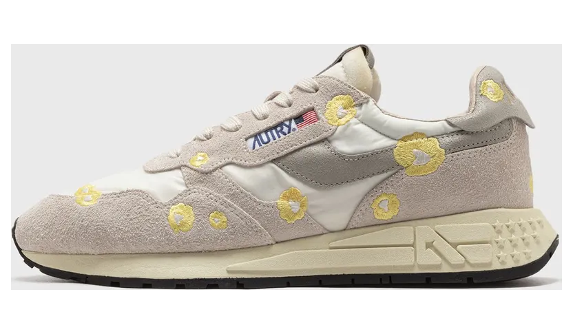 Autry Action Shoes REELWIND LOW WOM Wit