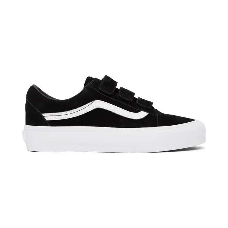 Vans Black Vault Old Skool V VI Low Sneakers (VN0A7Q4VA4A)