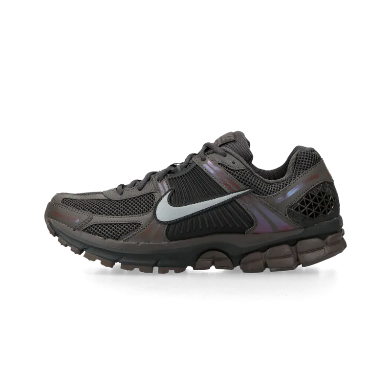 Nike Zoom Vomero 5 (Brown / Black) – HF5493-201