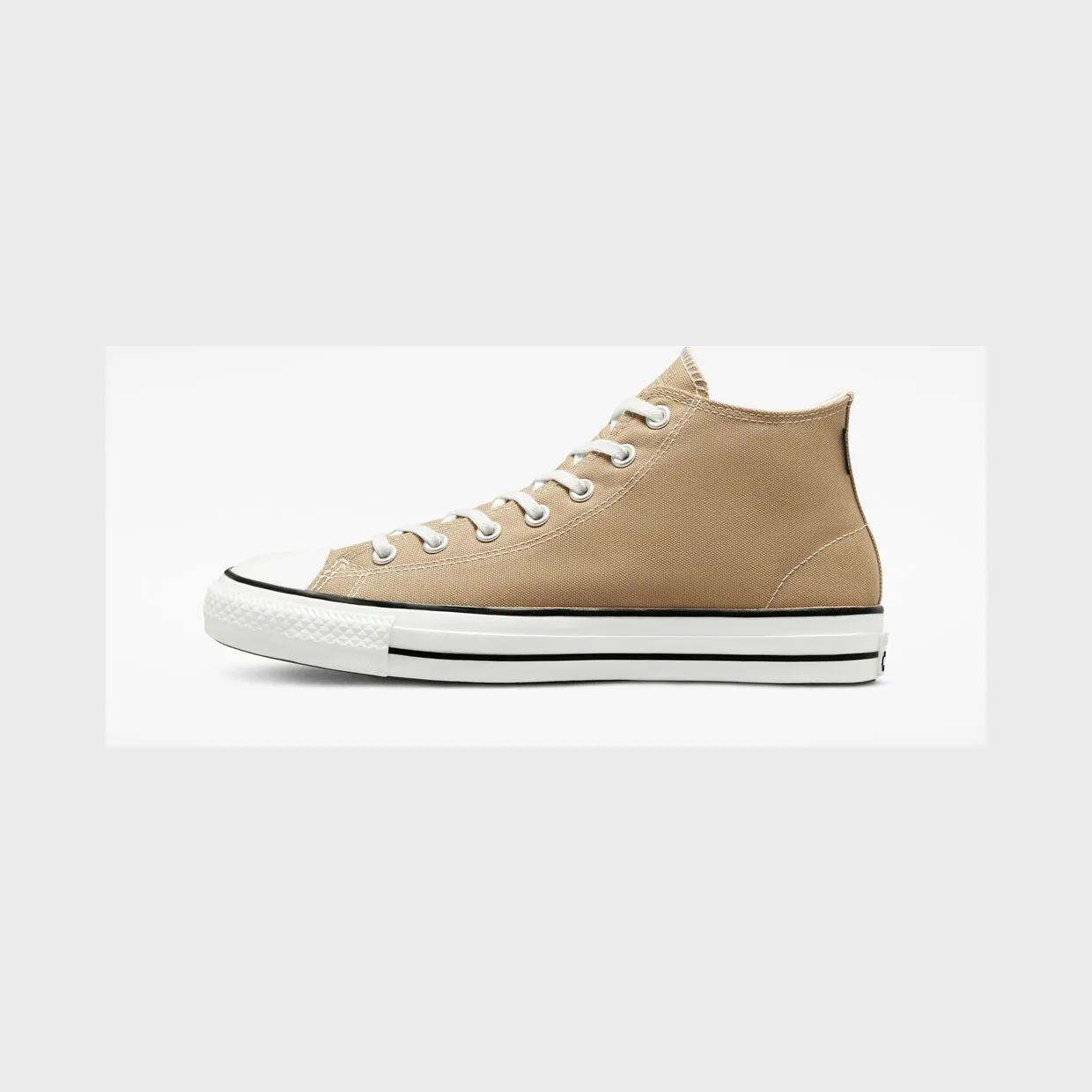 converse-chuck-taylor-all-star A02419C
