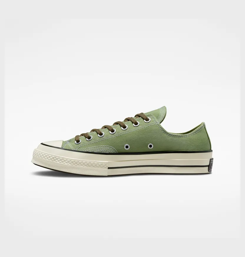 converse-chuck-taylor-all-star A03438C