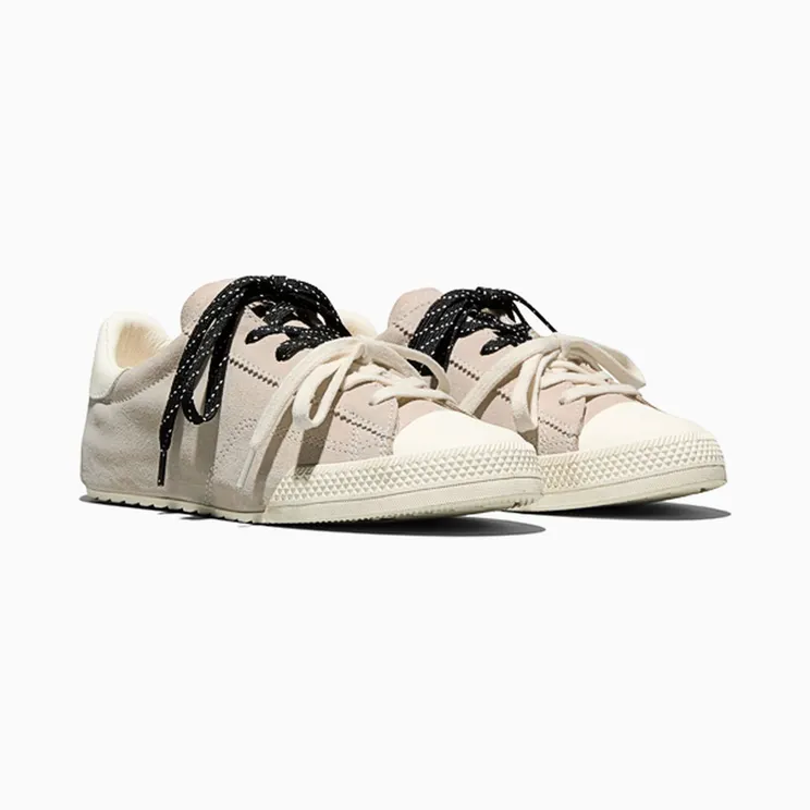 converse-sneaker A16122C