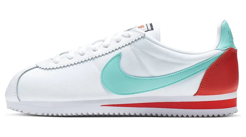 Nike Classic Cortez Premium Light Aqua (905614-104)