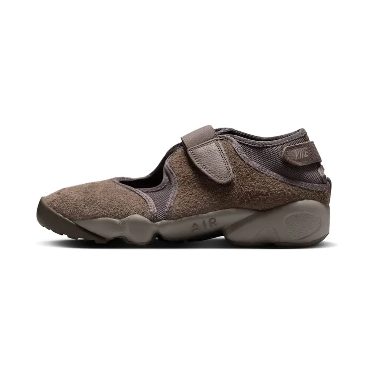 Nike Air Rift “Ironstone / Cave Stone” (HQ1474-002)