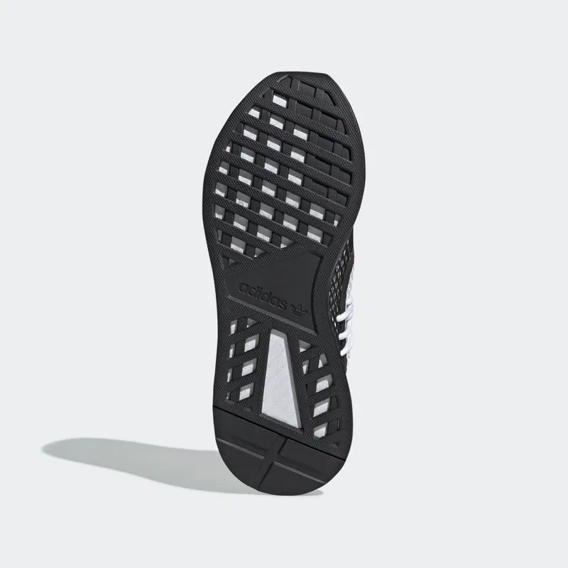 adidas Deerupt S Cloud White Core Black Cloud White/Core Black/Cloud White (BD7874)