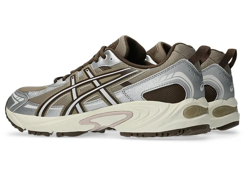 ASICS GEL-VENTX “Driftwood / Pure Silver” (1203B040-202)
