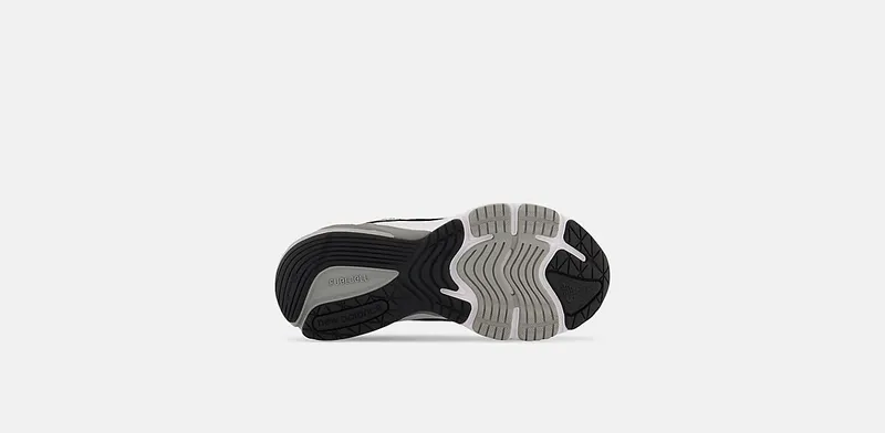 New Balance 990v6 GS “Black/Silver” (GC990BK6)