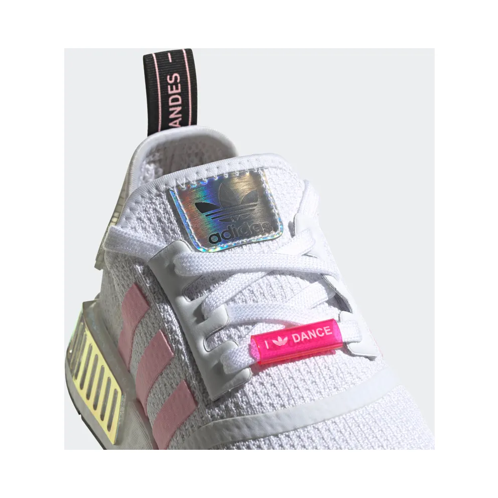 adidas NMD_R1 Cloud White / True Pink / Core Black (FZ3777)
