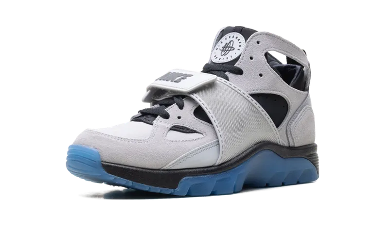Nike Air Trainer Huarache “Wolf Grey / Star Blue” (IH4469-012)