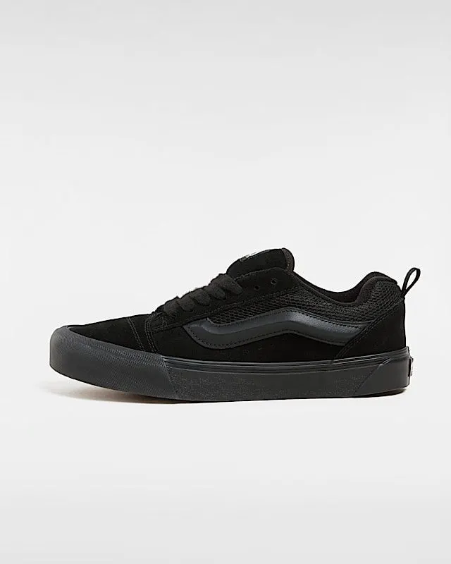 Vans Knu Skool “Triple Black” (VN0009QCBKA)
