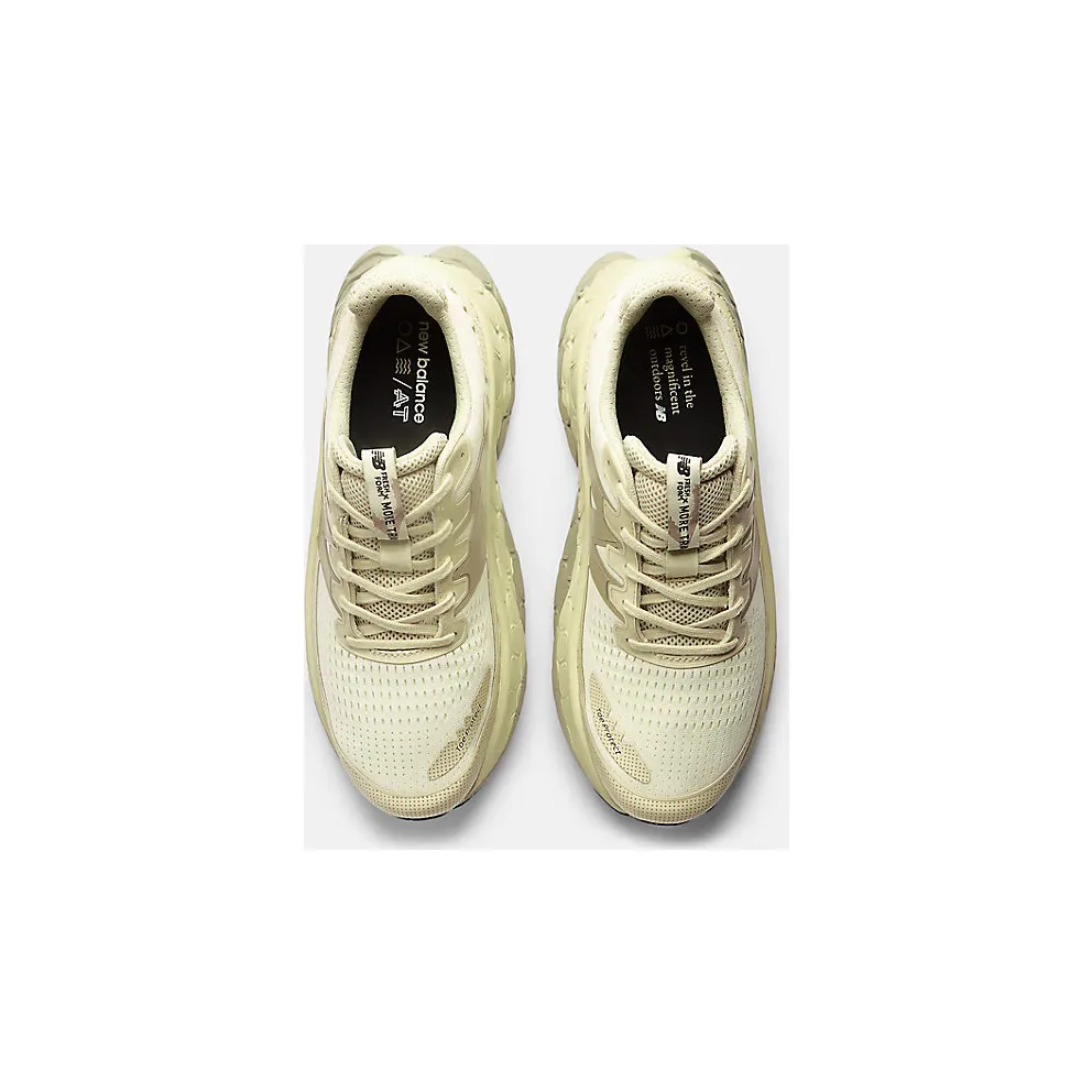 New Balance Fresh Foam X More Trail v3 Pistachio Butter (MTMORNGR)