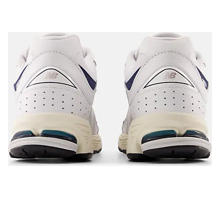 new-balance-2002r M2002RHQ