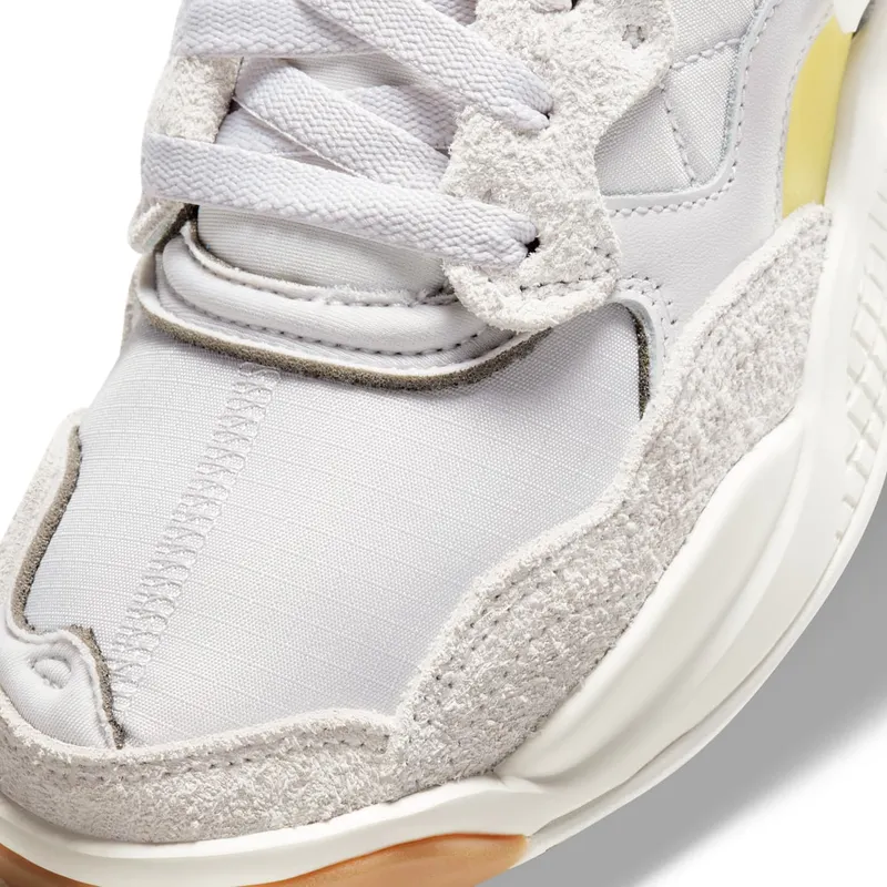 Jordan MA2 Opti Yellow (CW5992-002)