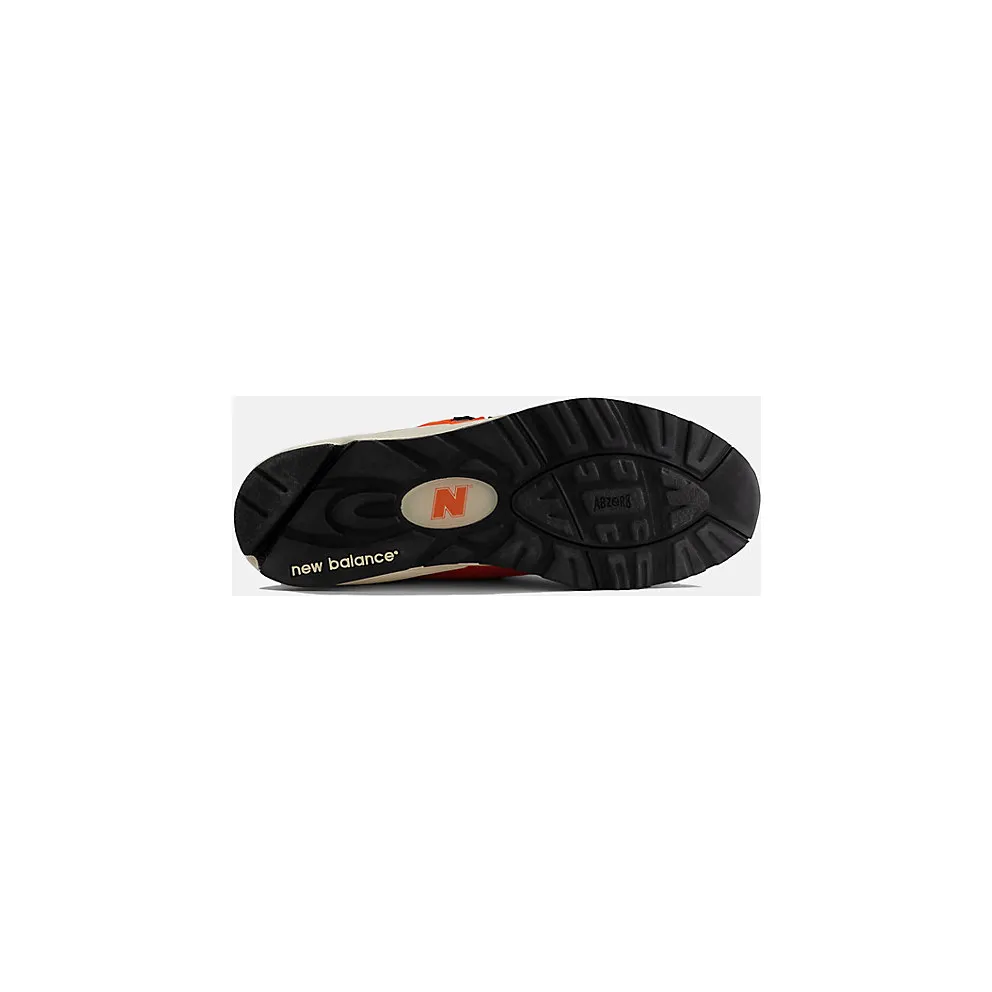 New Balance New Balance Orange/Black (M990AI2)