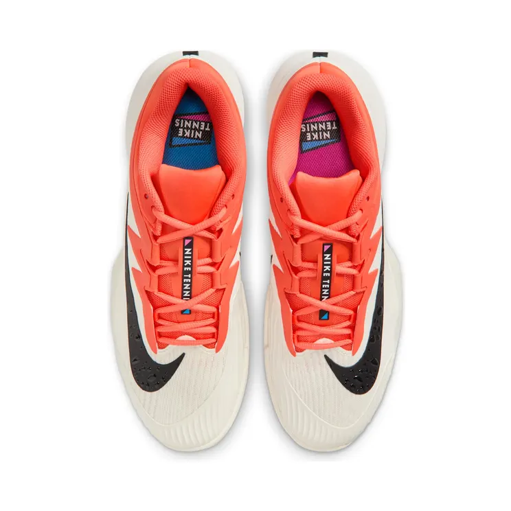 nikecourt IB6558-100