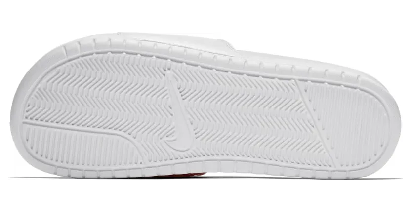 nike-benassi AQ7983-100