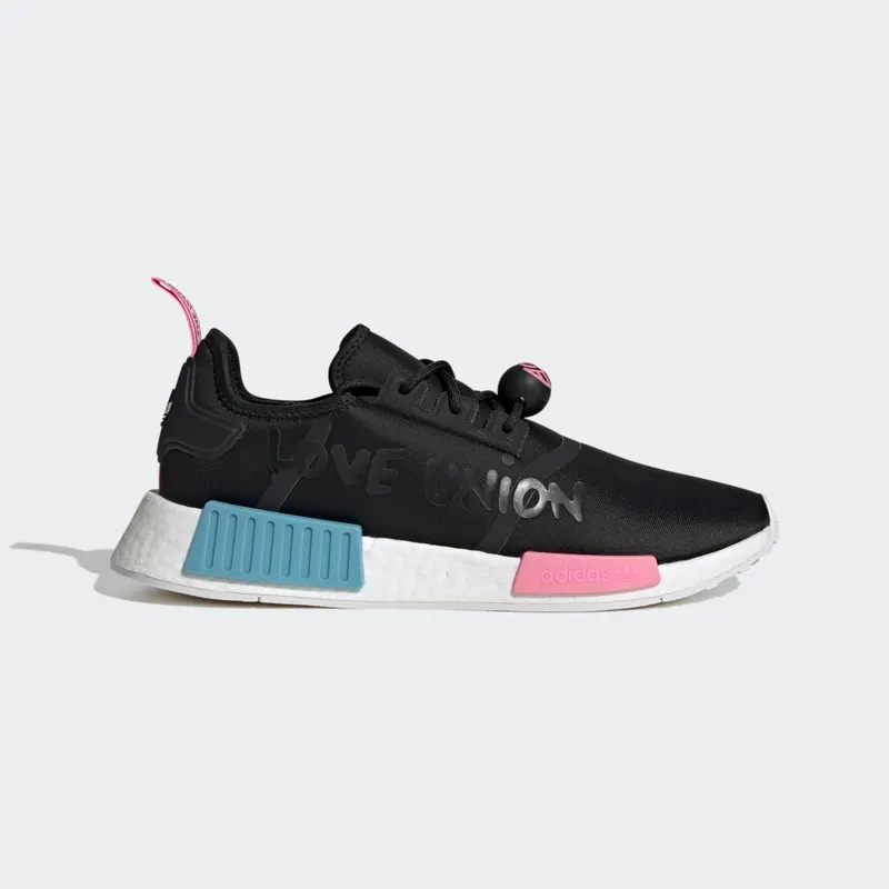 Adidas NMD_R1 x André Saraiva Core Black / Cloud White / Core Black (HQ6859)