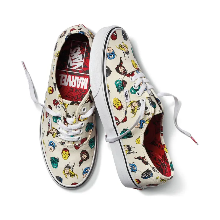 Vans Authentic Marvel Avengers Canvas Shoes/ VA38EMRNU (Size: US 9.5)(VA38EMRNU)