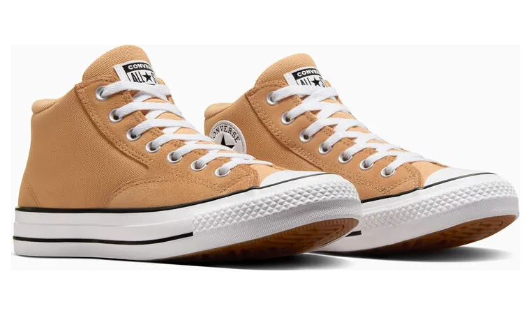 converse-chuck-taylor-all-star A12725C