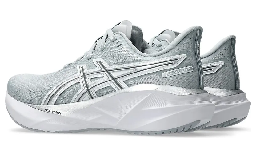 asics-novablast 1012B990-020