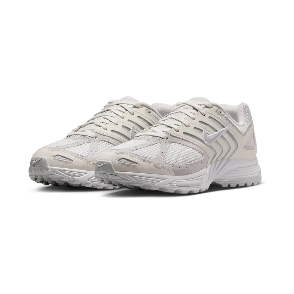 Nike Air Pegasus 2005 SE “Platinum/Metallic Platinum” (IB2983-001)