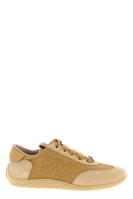 Roger Vivier Viv Low “Beige” (RVW79342800TNM1N38)