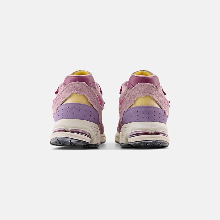 new-balance-2002r M2002RDH