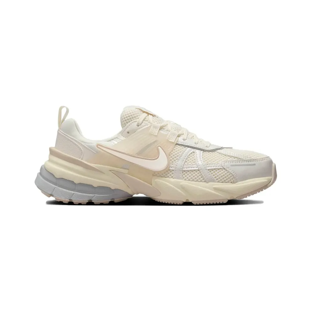 Nike V2K Run Pale Ivory (HQ1512-110)