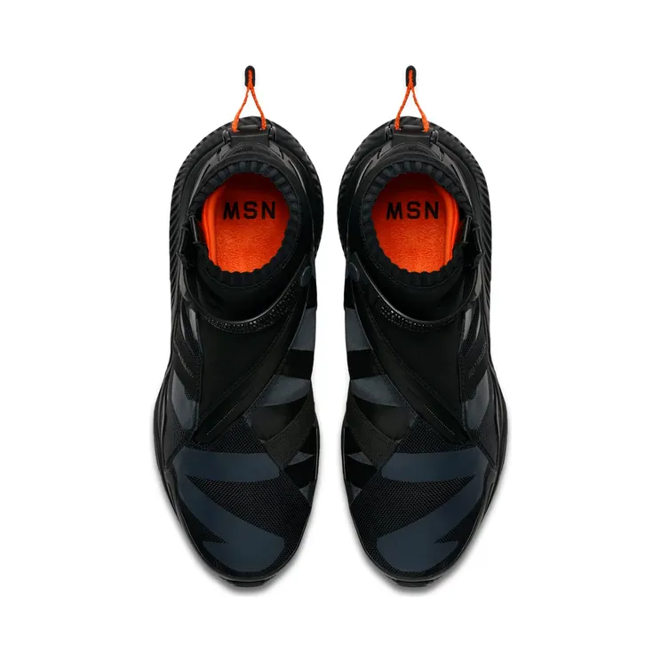 nike-sneaker AA0530-001
