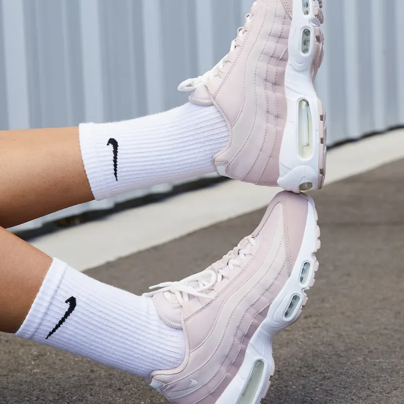 Nike Air Max 95 Pink (DJ3859-600)