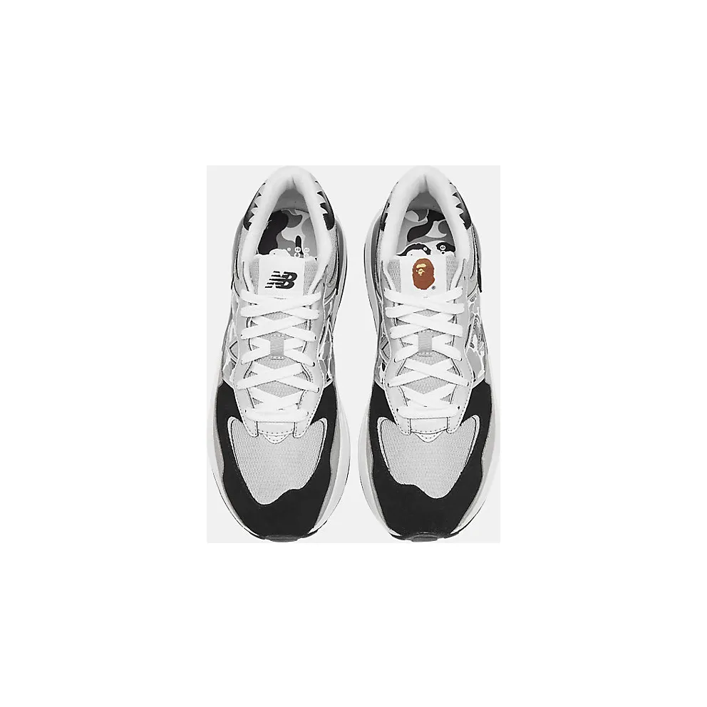 57/40 “Bape x New Balance” (M5740BAP)