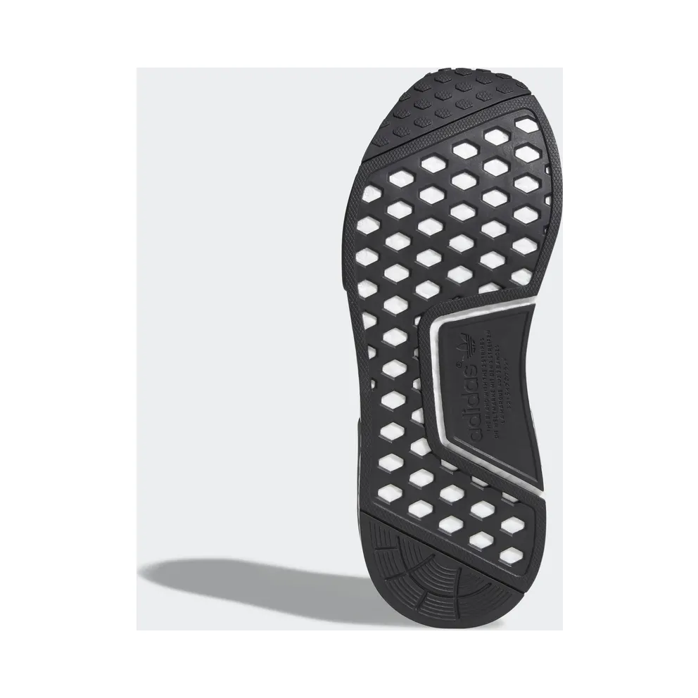 adidas NMD R1 Core Black Grey Three Core Black/Core Black/Grey Three (BZ0223)