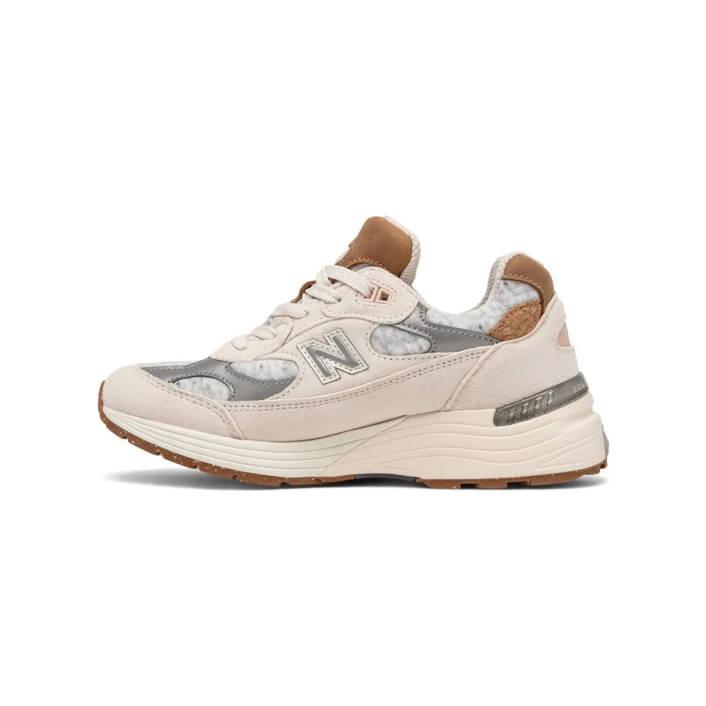 New Balance 992 MiUSA Raw Silk (W992FN)