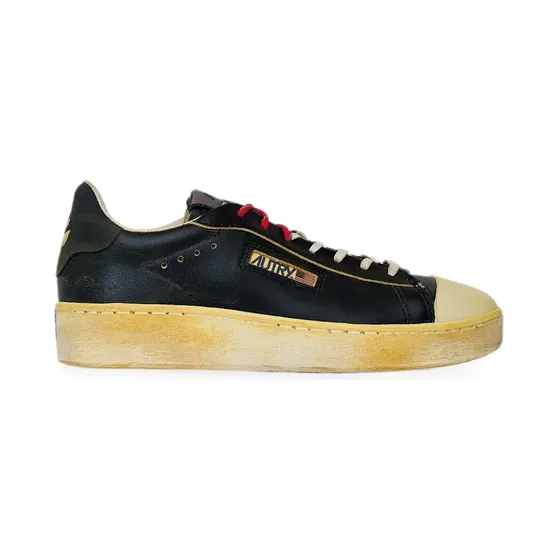 Autry Dallas low super vintage in black leather “Black” (DVLWOJ01)
