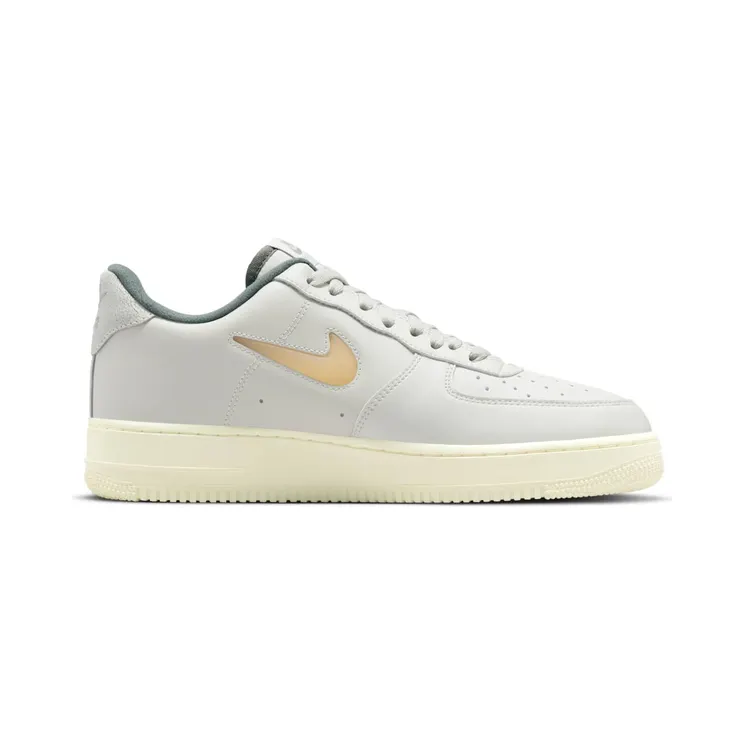nike-air-force DC8894-001