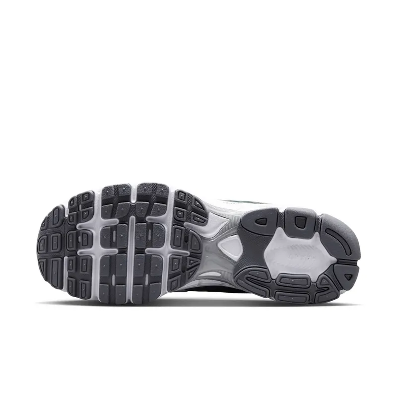 Nike Air Max Moto 2K “Cool Grey / Photon Dust / Wolf Grey / White” (IQ4924-008)