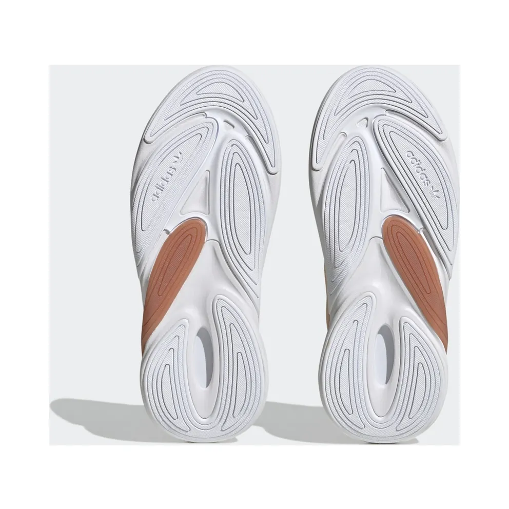 adidas OZELIA Magic Beige / Wild Brown / Gold Metallic (GY9554)