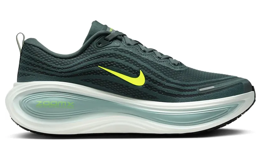 nike-vomero-plus HV8150-300