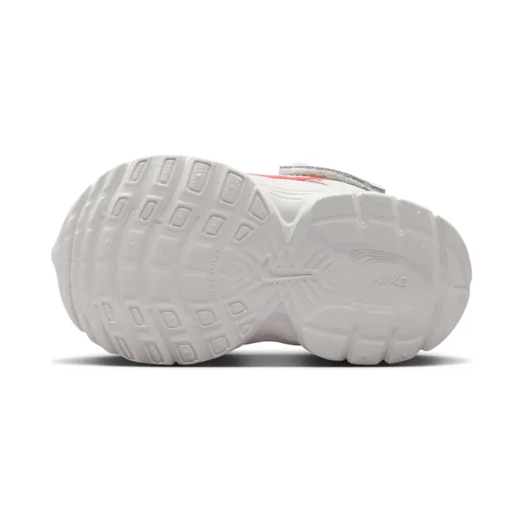 nike-v5-rnr IQ6637-121