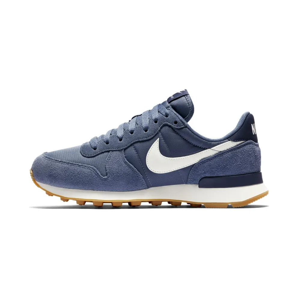 Nike Internationalist “Diffused Blue / Neutral Indigo / Sail / Summit White” (828407-412)
