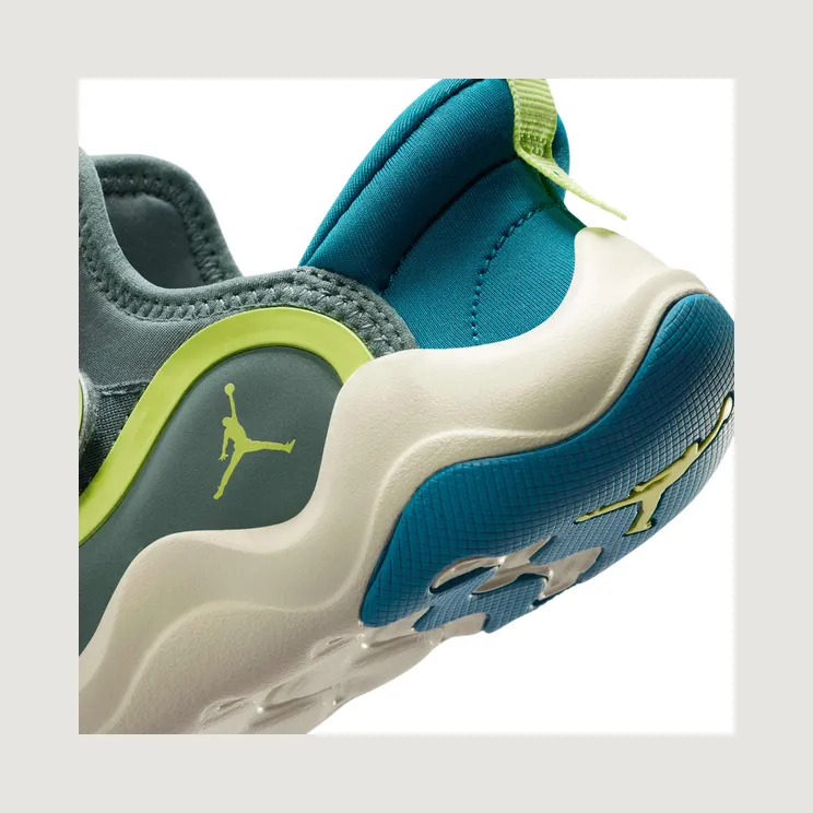 air-jordan-23 HF3415-302