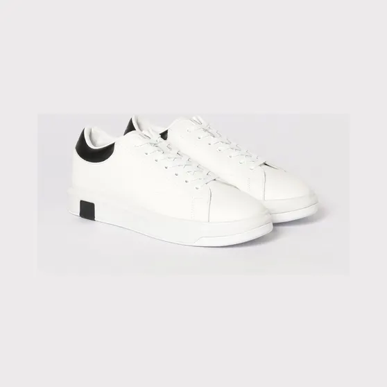 Armani Sneakers Black (XUX123XV534K488)