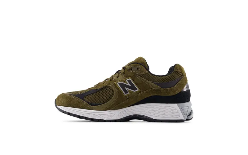 New Balance 2002R Woodland Black (U2002RR)