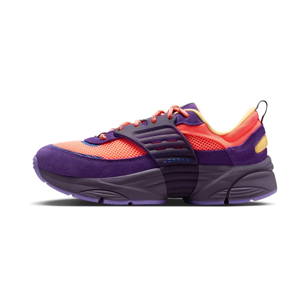 Jordan Trunner O/S SP “Birght Mango Eggplant” (IQ5649-800)
